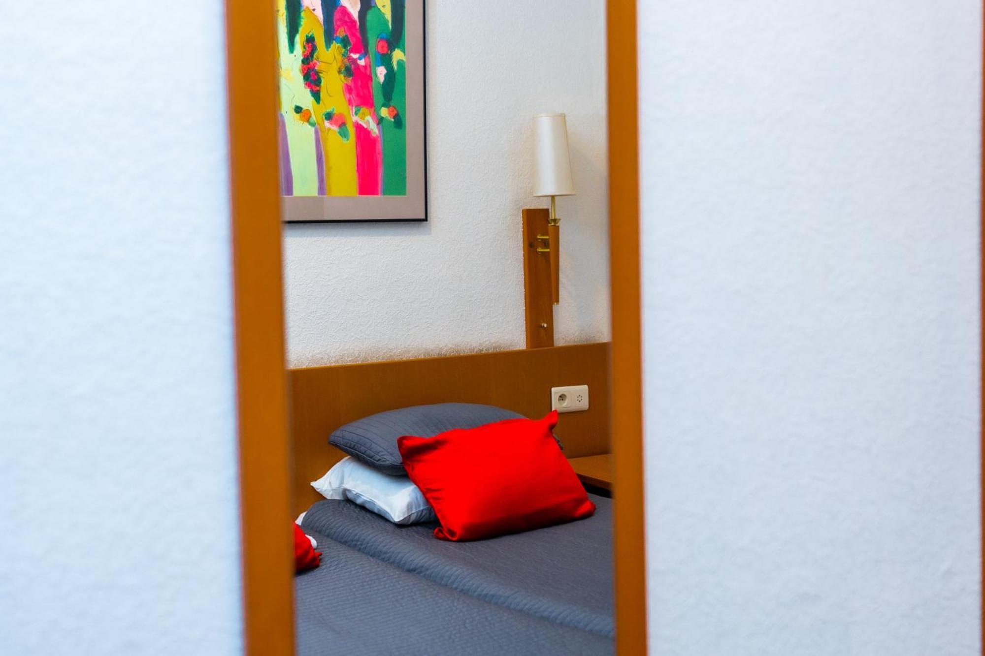 Hotel Professor Leuven Centrum Экстерьер фото